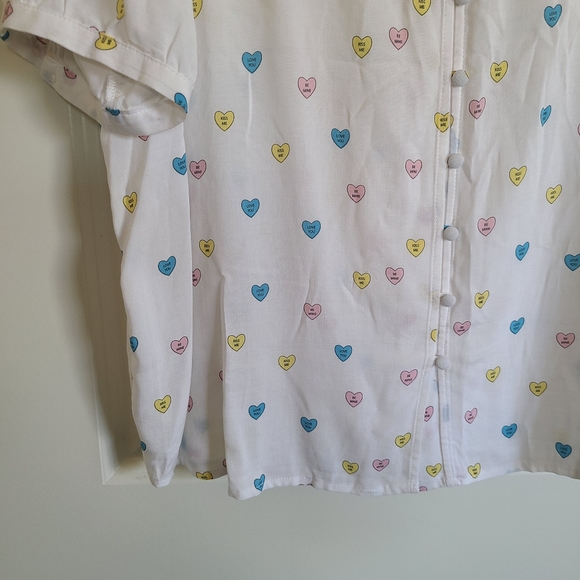 White Conversation Hearts Valentine Ruffle Short Sleeve Blouse Large - Picture 3 of 8